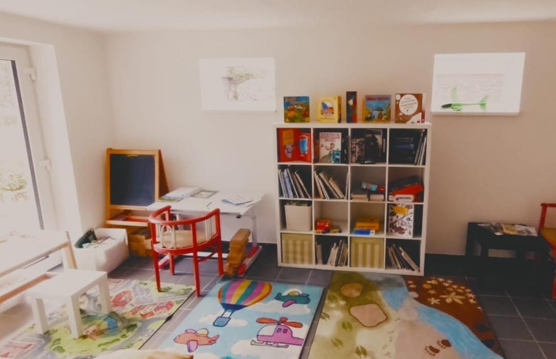 Apartmany Pekna 10 โนวาเปซ ภายนอก รูปภาพ
