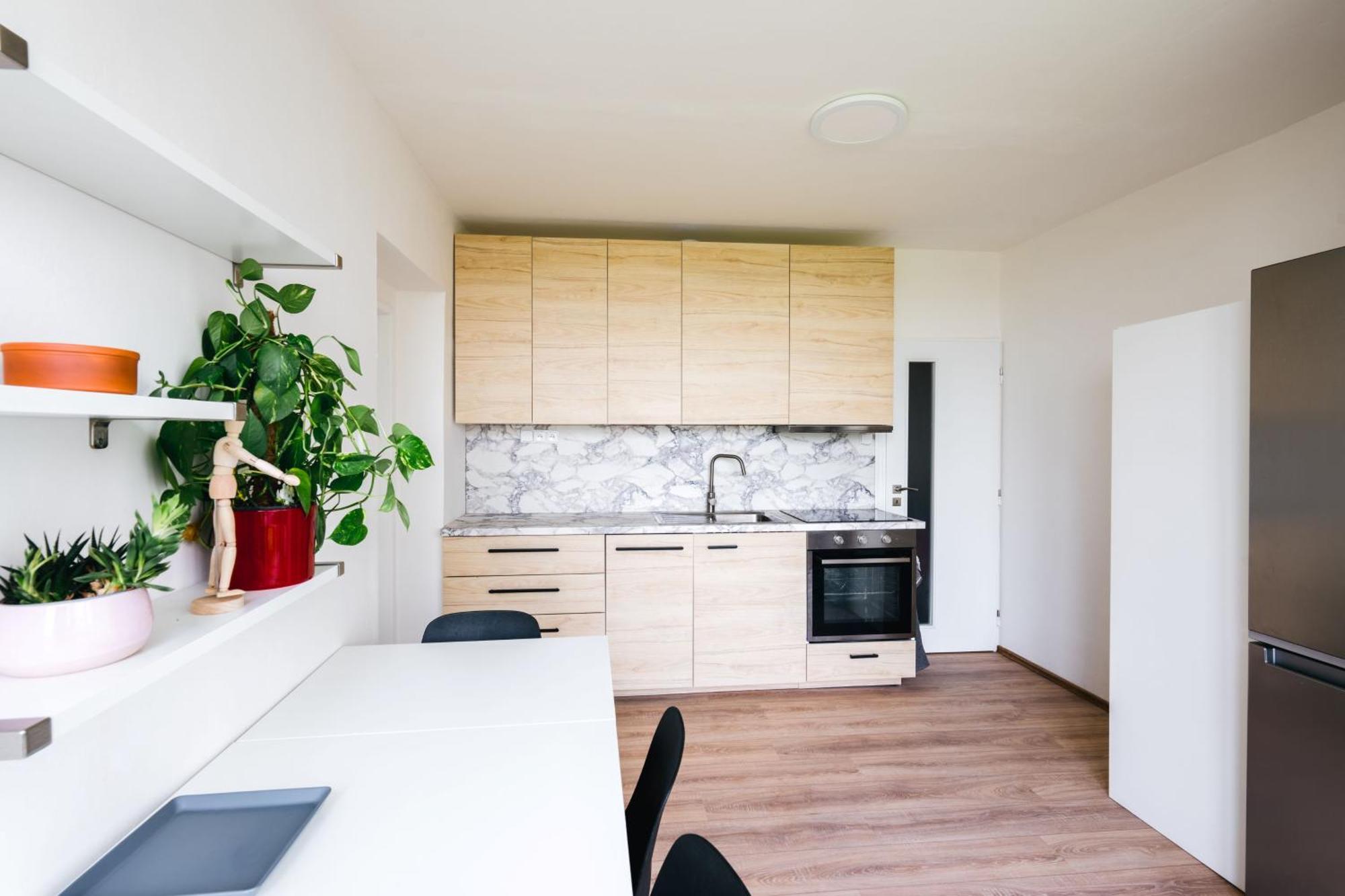 Apartmany Pekna 10 โนวาเปซ ภายนอก รูปภาพ