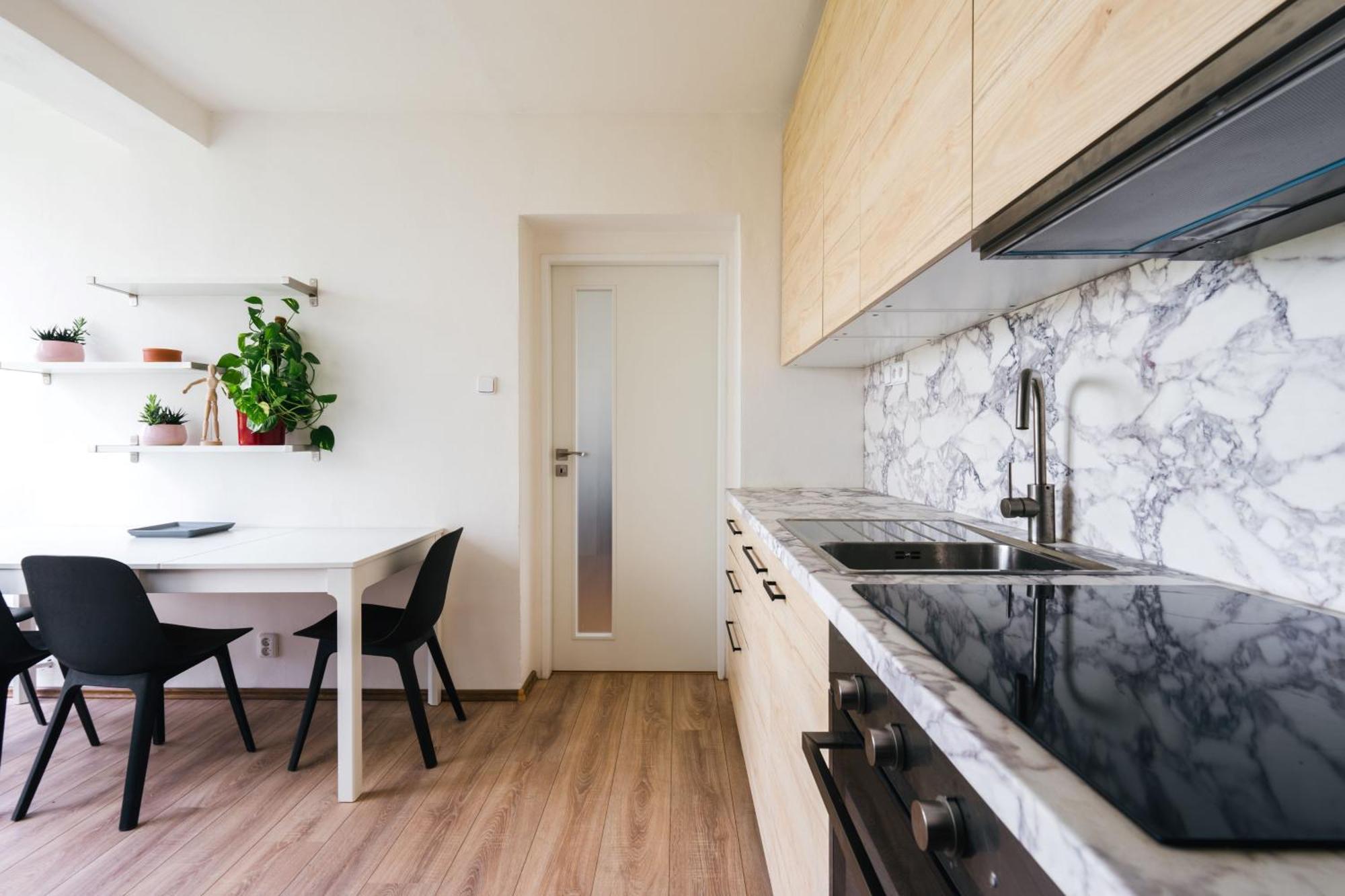 Apartmany Pekna 10 โนวาเปซ ภายนอก รูปภาพ