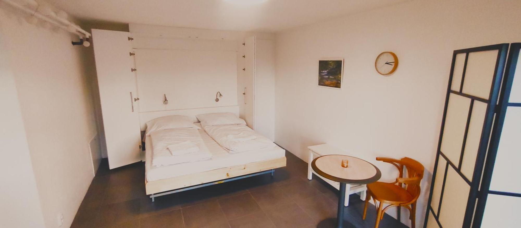Apartmany Pekna 10 โนวาเปซ ภายนอก รูปภาพ